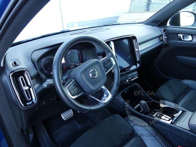 5 - Volvo XC 40 T4 AWD R-Design Kombi 2020r. DW8JV63 Magnice
