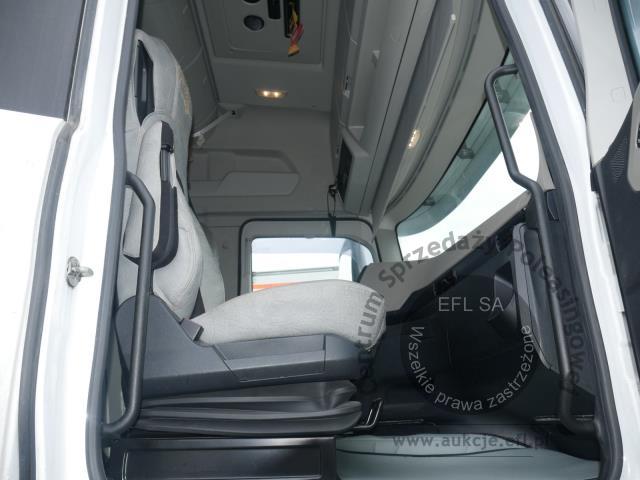 8 - FORD F-MAX 500 4X2 AUTOMAT 2023r.