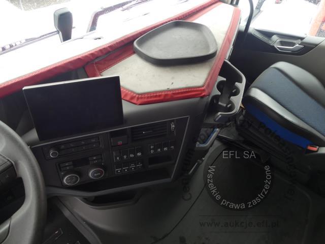 7 - VOLVO FH 500 4X2 AUTOMAT 2022r.