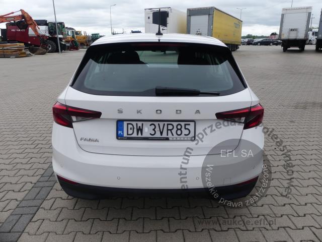 4 - Skoda Fabia 1.0 Ambition Hatchback 2023r. DW3VR85 Magnice