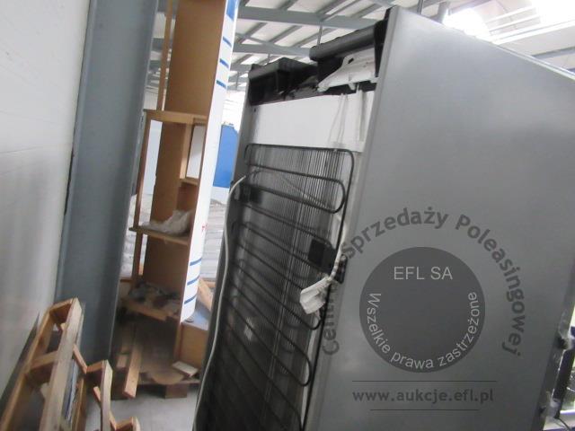 3 - Szafa chłodnicza Liebherr GKVESF 4145 NR